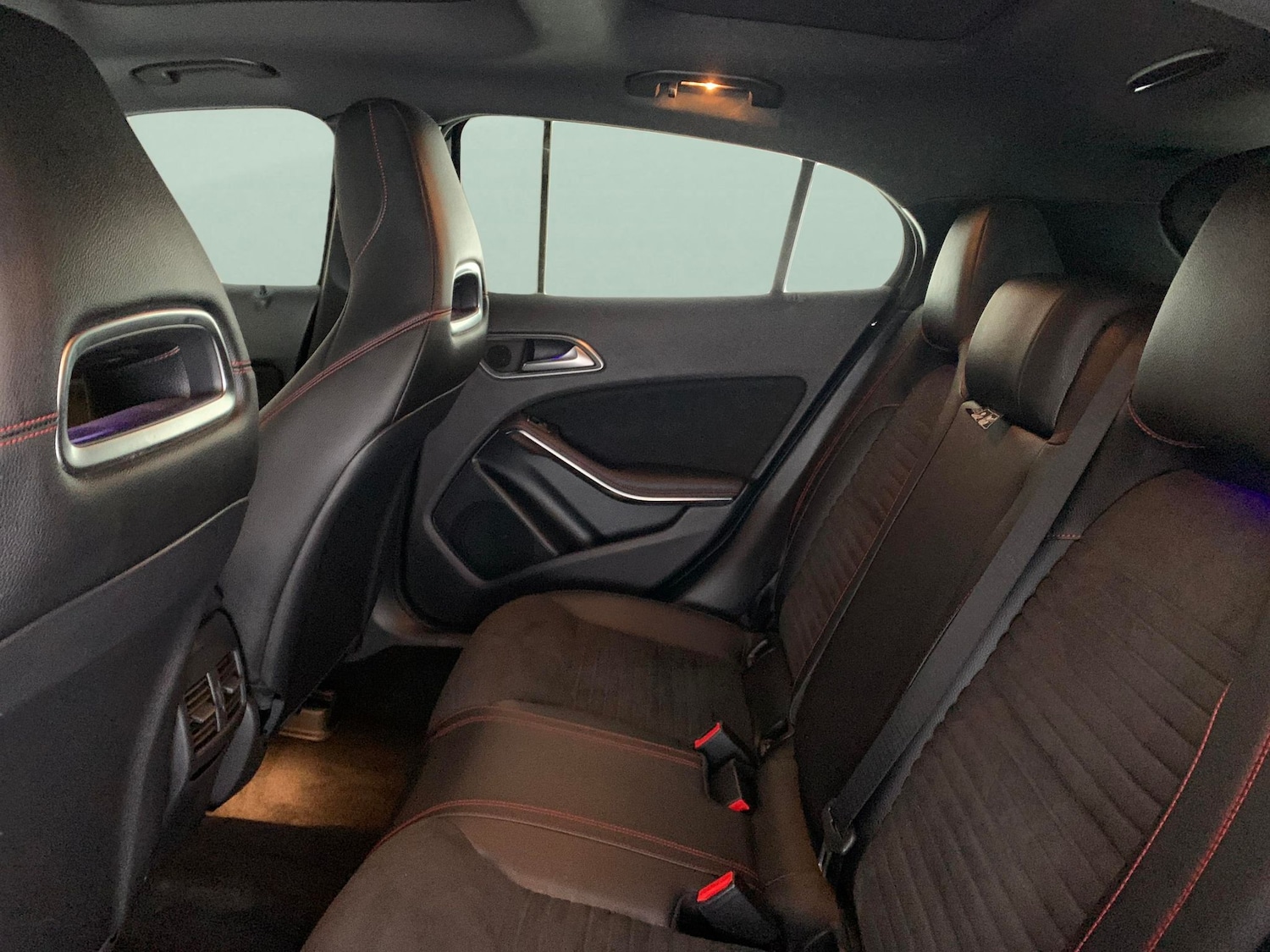 Used Mercedes-Benz GLA 2019 for sale - 77018613: Photo 26