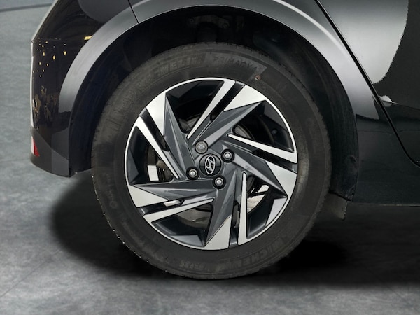 Used Hyundai i20 2022 for sale - 76303116: Photo 32