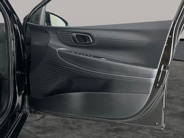 Used Hyundai i20 2022 for sale - 76303116: Photo 38