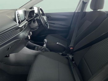 Used Hyundai i20 2022 for sale - 76303116: Photo 4
