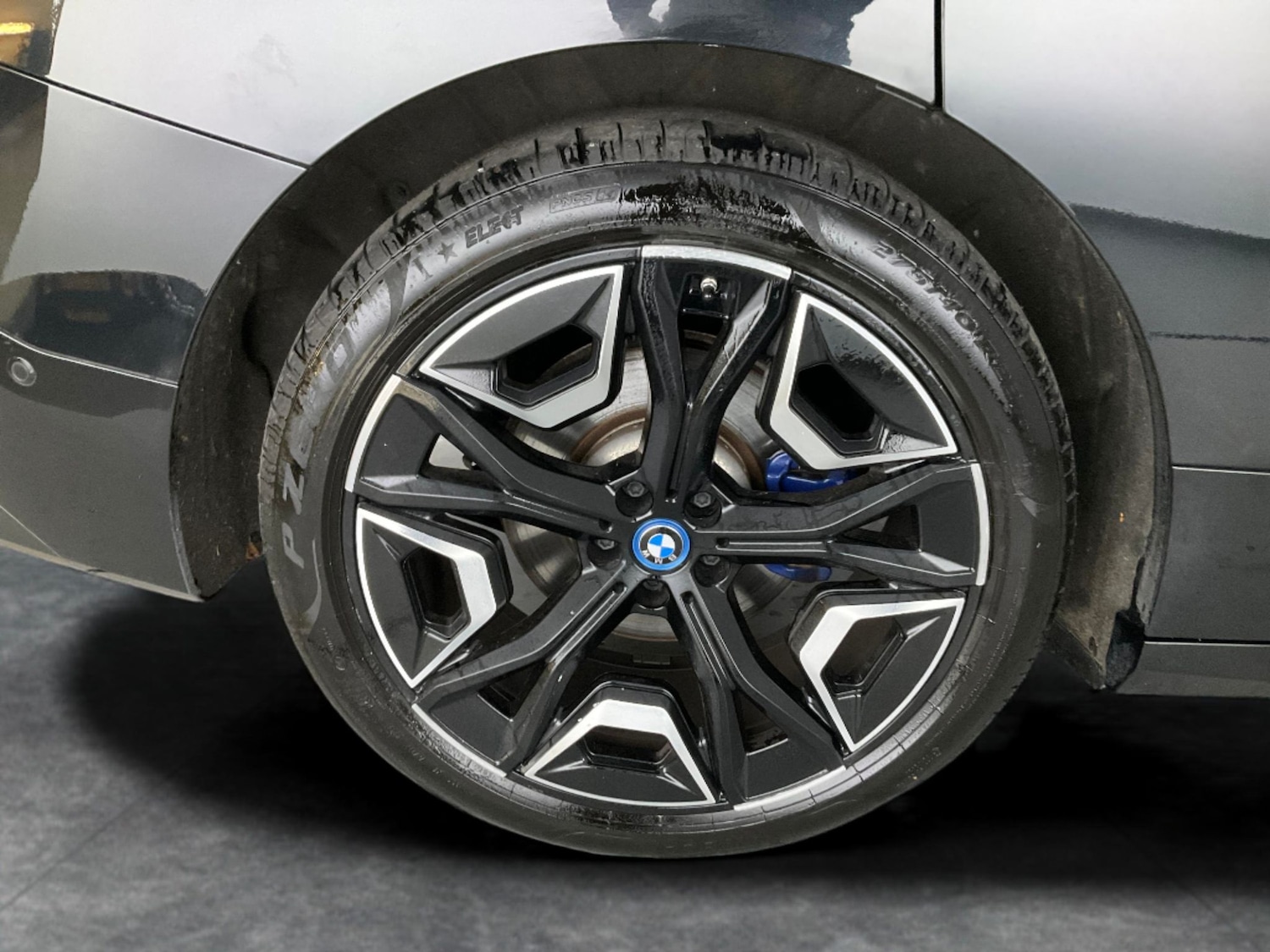 Used BMW iX 2022 for sale - 76342369: Photo 39