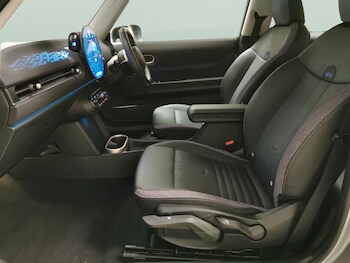 Used MINI Cooper 2024 for sale - 77873076: Photo