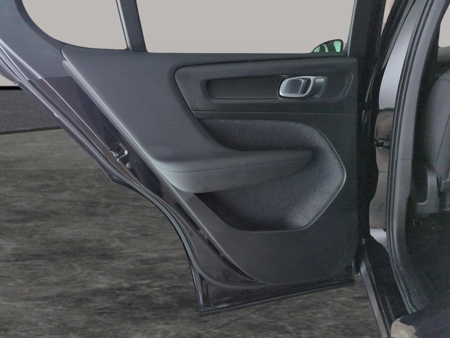 Used Volvo C40 2023 for sale - 77833690: Photo 36