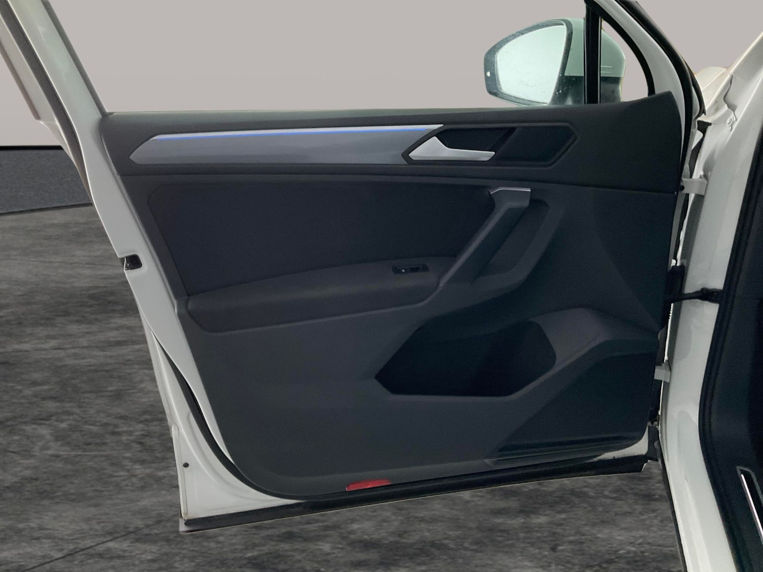 Vehicle 33