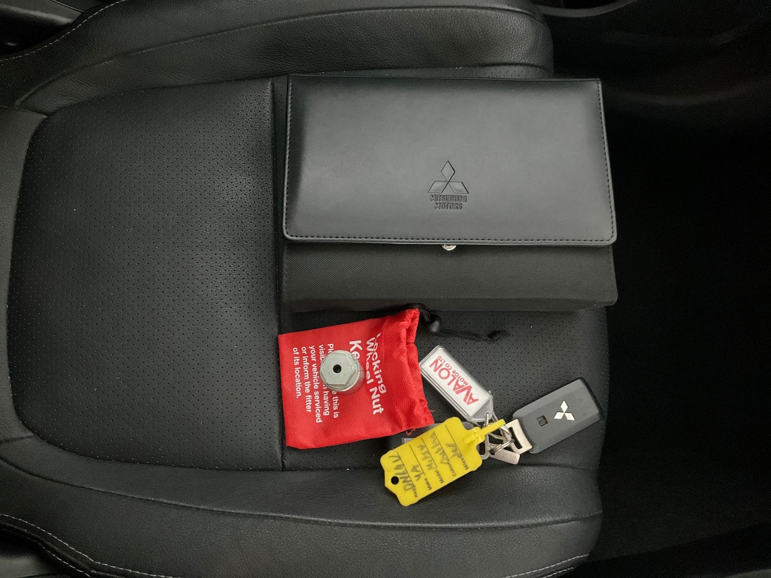 Used Mitsubishi Outlander 2015 for sale - 76845849: Photo 33