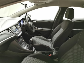 Used Vauxhall Astra undefined for sale - 78792679: Photo