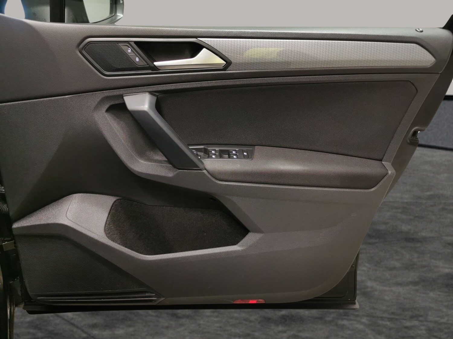 Used Volkswagen Tiguan 2022 for sale - 77418116: Photo 29