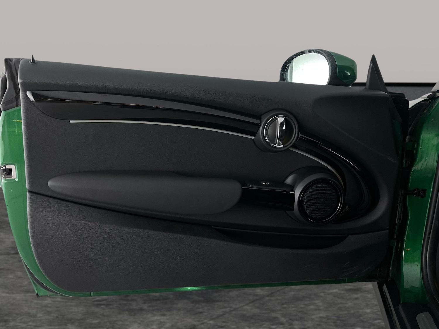 Used MINI Electric Hatch 2022 for sale - 76960477: Photo 28