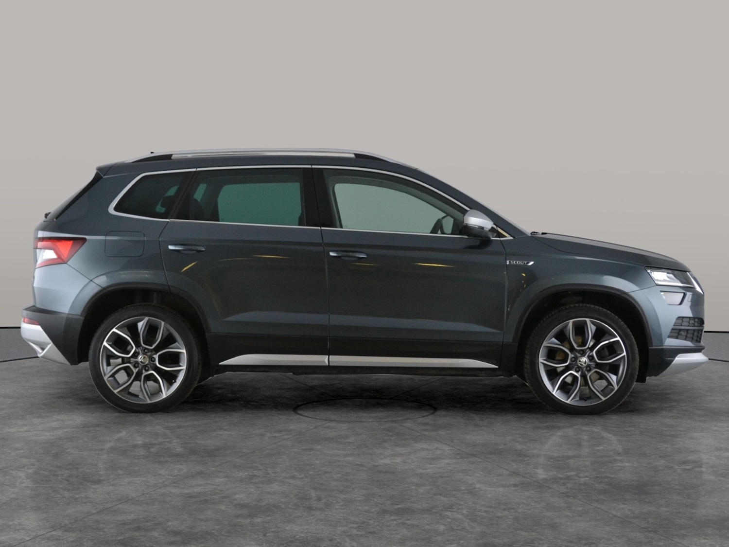 Used Skoda Karoq 2020 for sale - 78028368: Photo 12