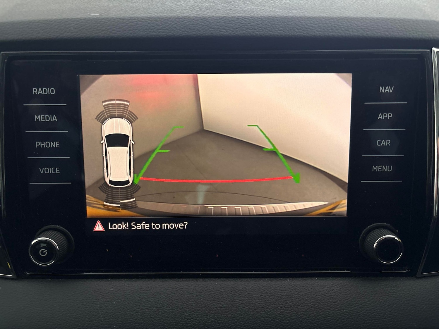 Used Skoda Karoq 2020 for sale - 78028368: Photo 6