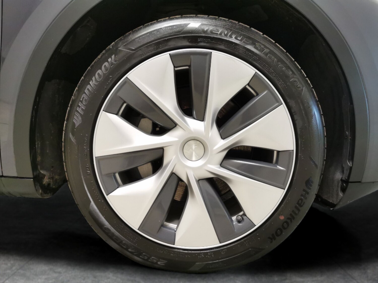 Used Tesla Model Y 2023 for sale - 78149484: Photo 24