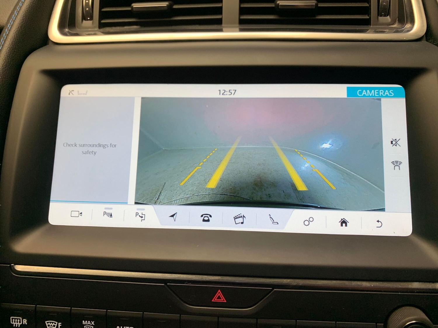 Used Jaguar E-Pace 2019 for sale - 77493055: Photo 5