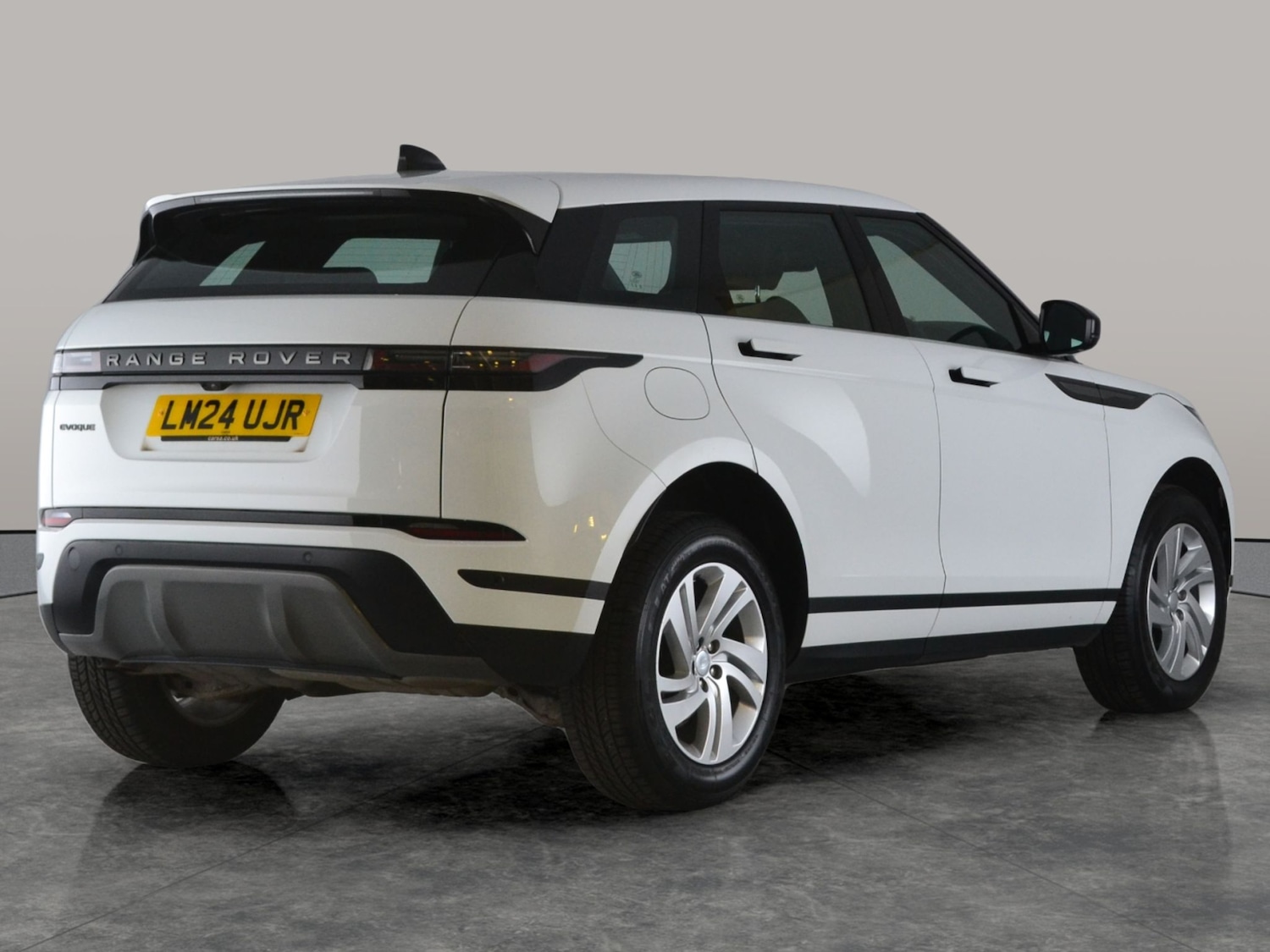 Used Land Rover Range Rover Evoque 2024 for sale - 77746498: Photo 11