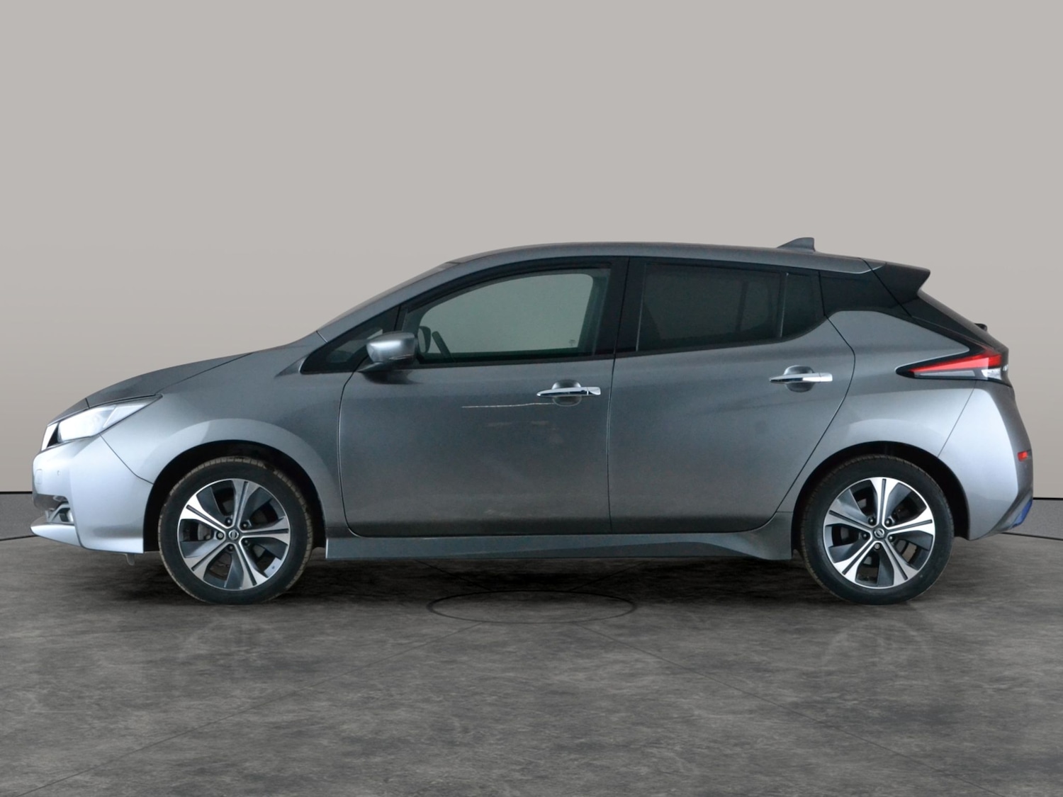 Used Nissan Leaf 2021 for sale - 78042592: Photo 13