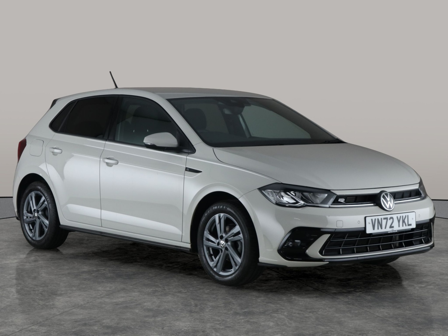 Used Volkswagen Polo for sale - 76475381: Photo 8