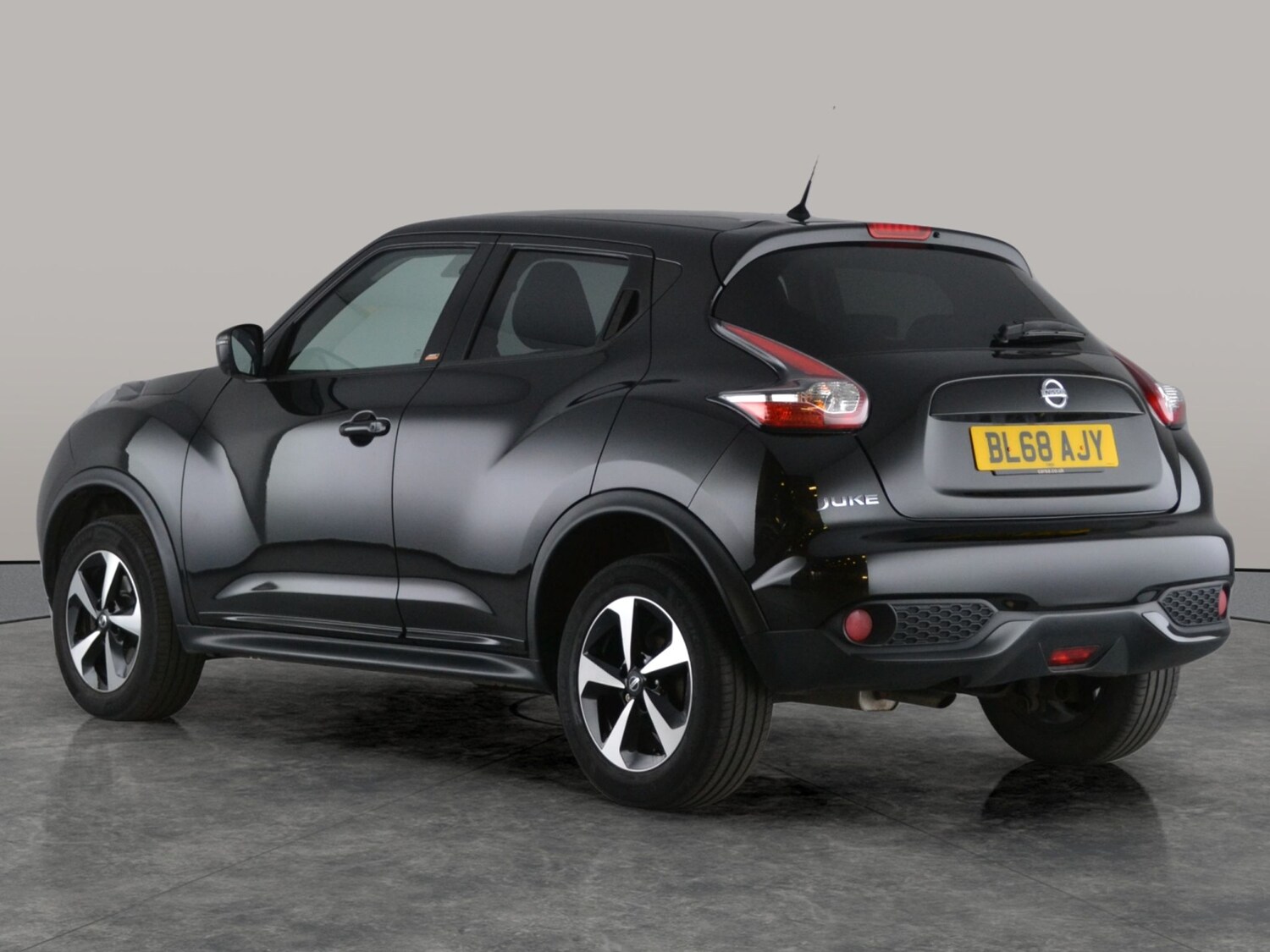 Used Nissan Juke 2018 for sale - 78129439: Photo 10