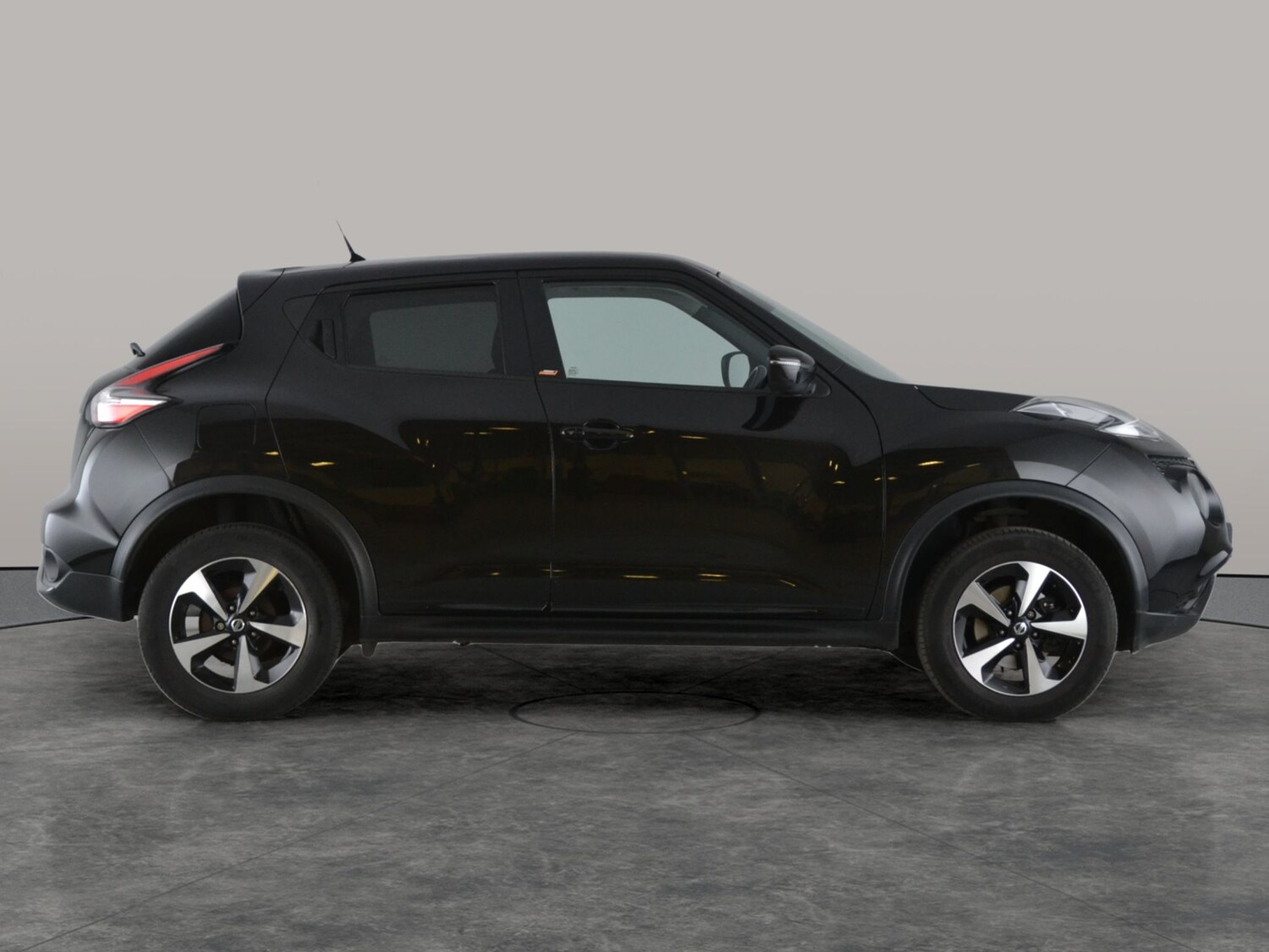 Used Nissan Juke 2018 for sale - 78129439: Photo 13