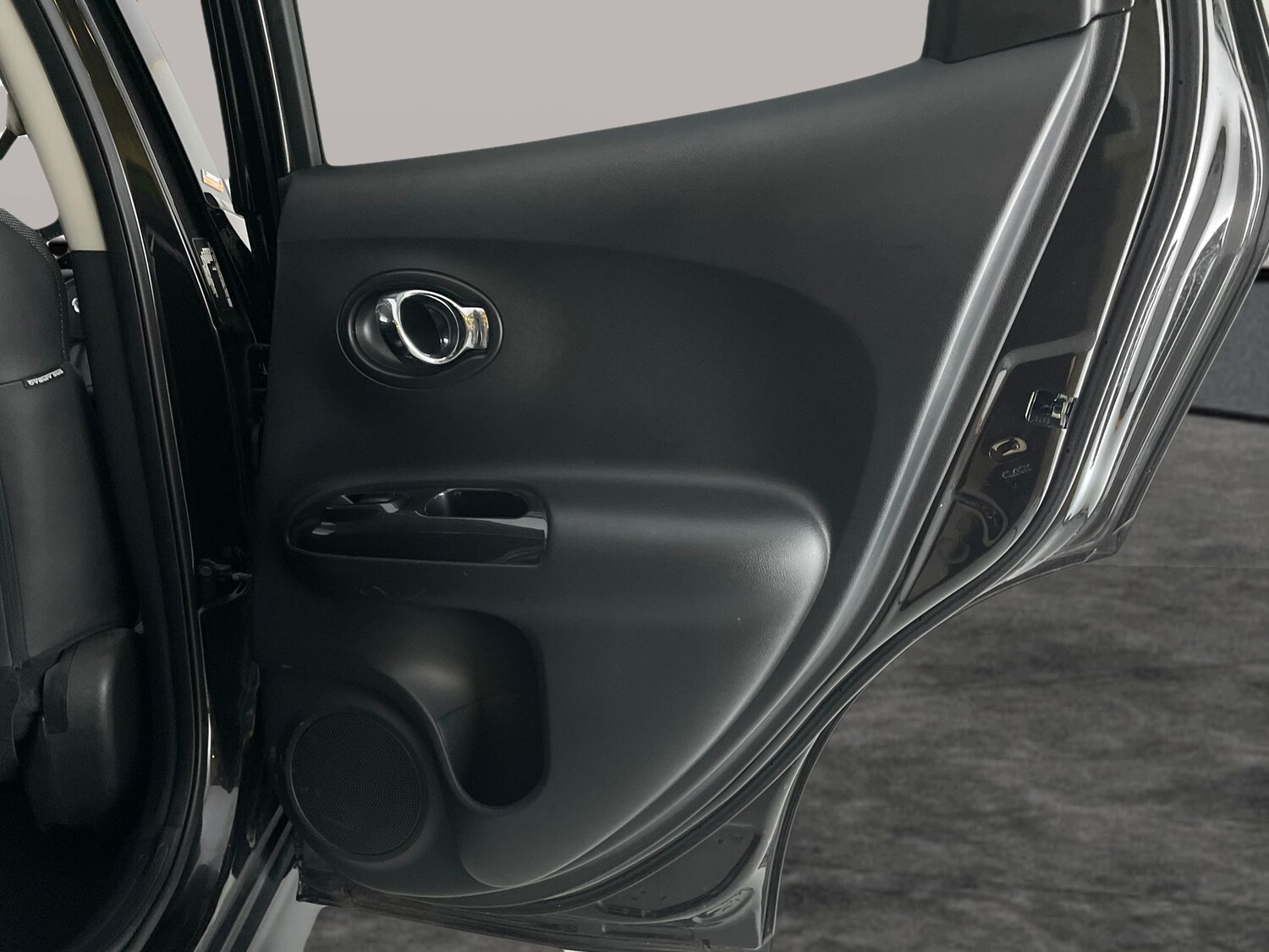 Used Nissan Juke 2018 for sale - 78129439: Photo 29