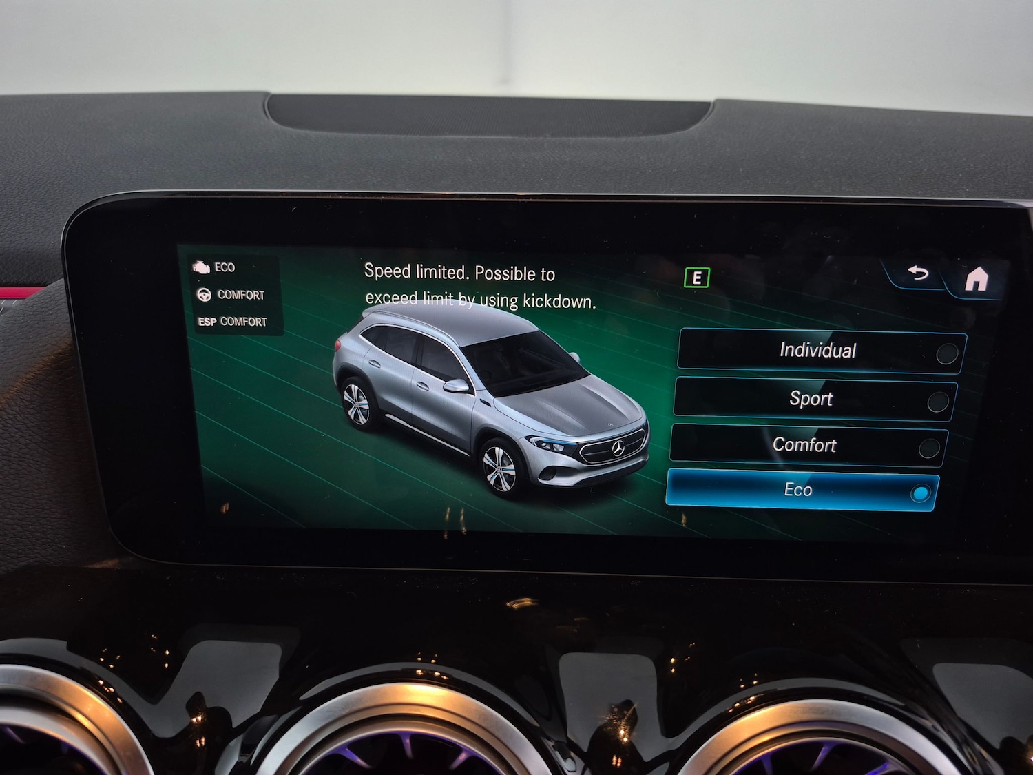 Used Mercedes-Benz EQA 2022 for sale - 77934730: Photo 20