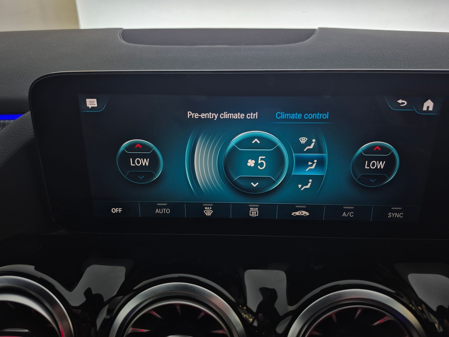 Used Mercedes-Benz EQA 2022 for sale - 77934730: Photo 22