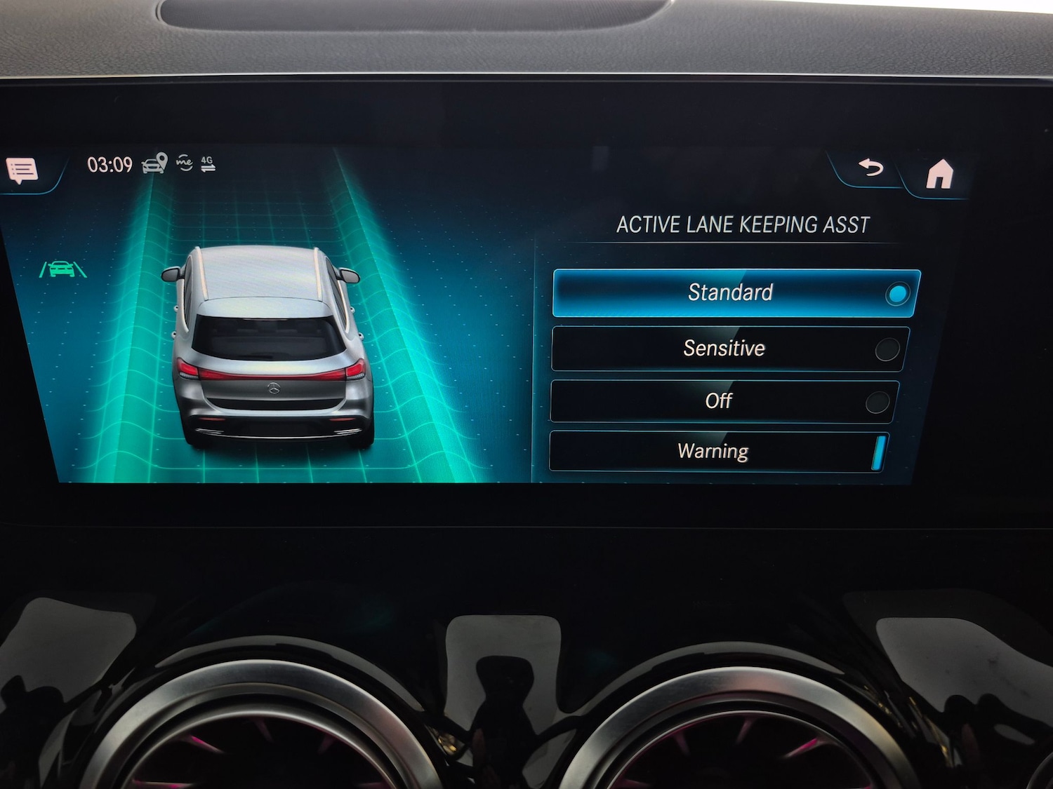 Used Mercedes-Benz EQA 2022 for sale - 77934730: Photo 26