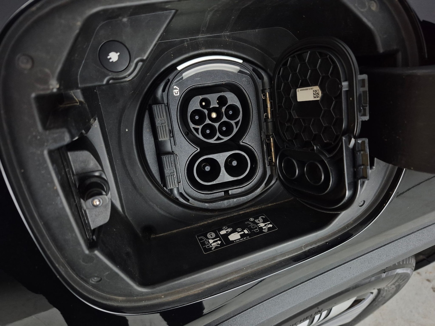 Used Mercedes-Benz EQA 2022 for sale - 77934730: Photo 36