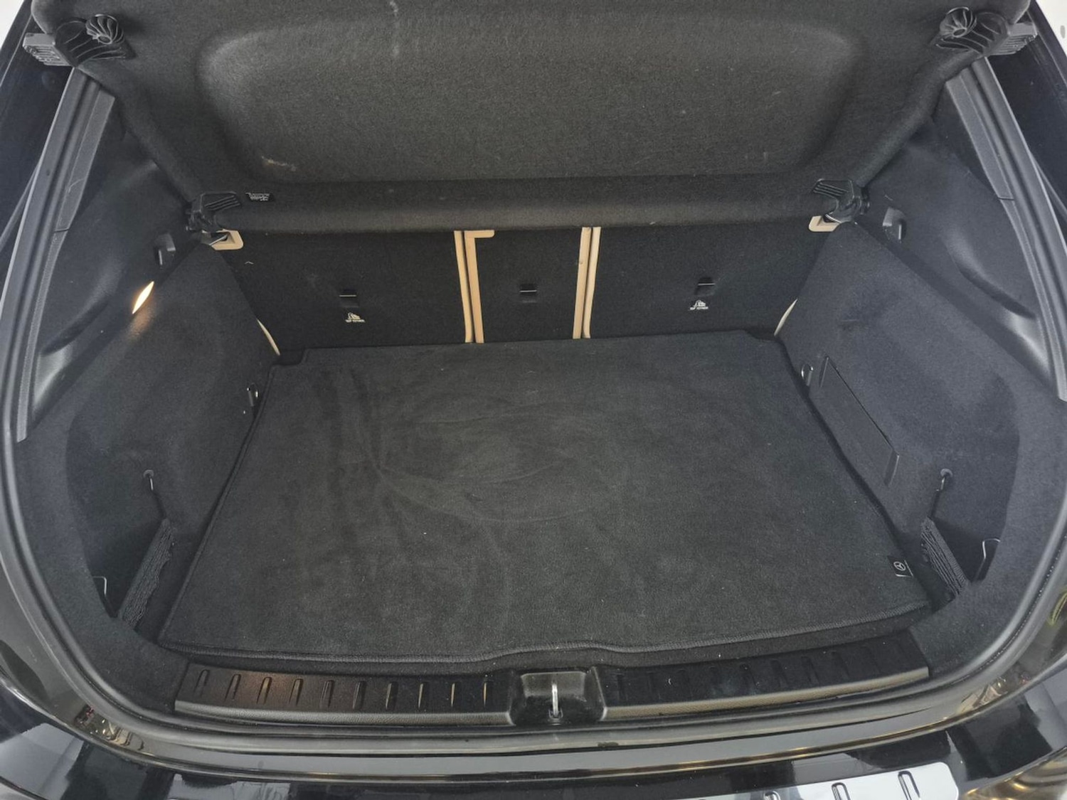 Used Mercedes-Benz EQA 2022 for sale - 77934730: Photo 37