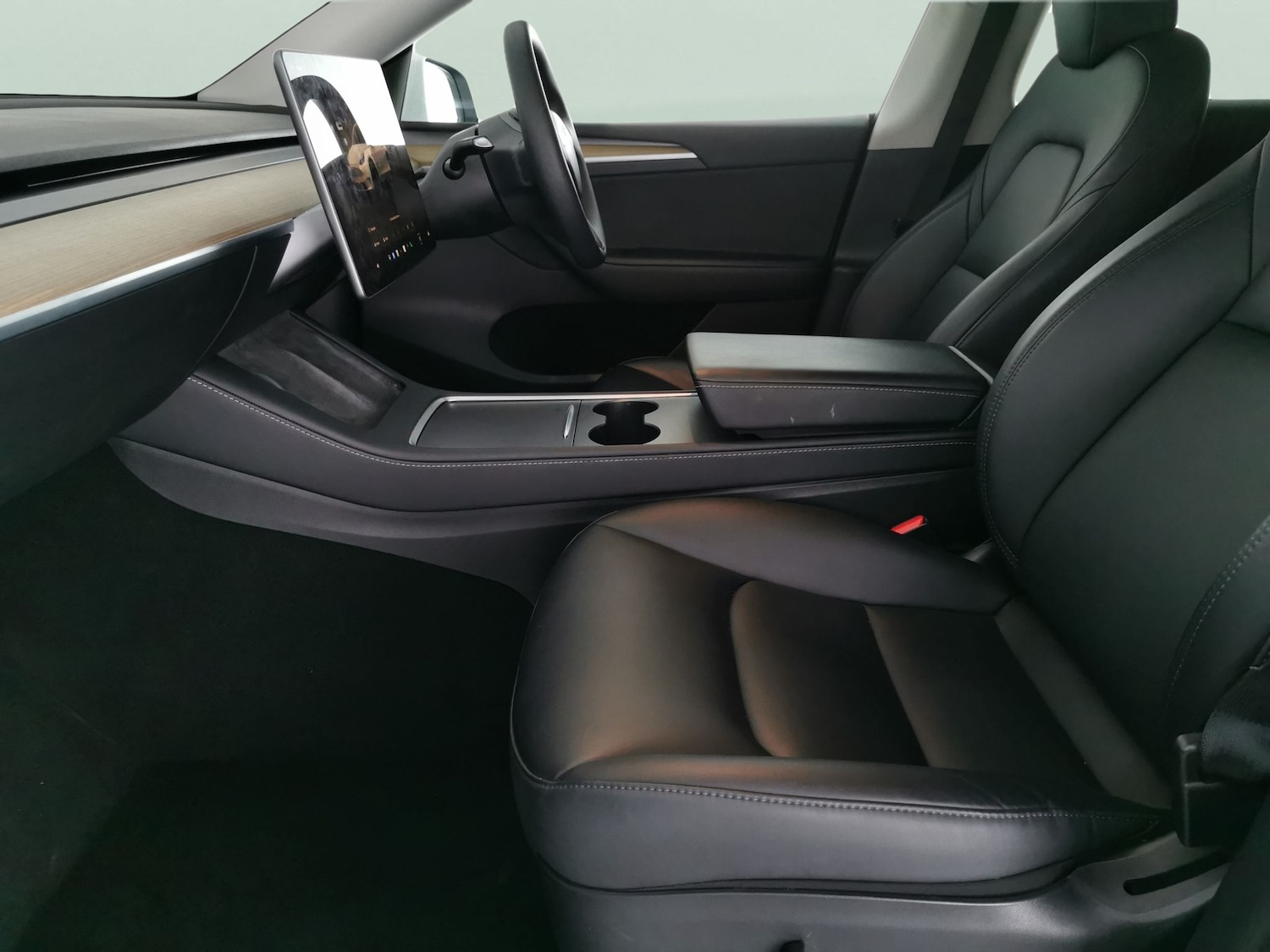 Used Tesla Model Y 2022 for sale - 77110191: Photo 4