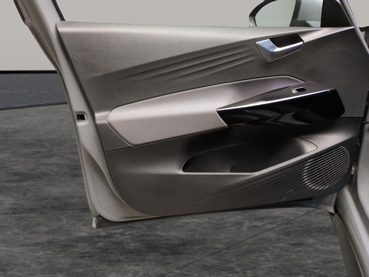 Used Volkswagen ID.3 2023 for sale - 77894248: Photo 25