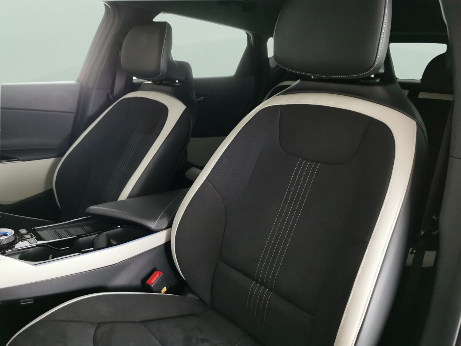 Used Kia EV6 2024 for sale - 77889038: Photo 24