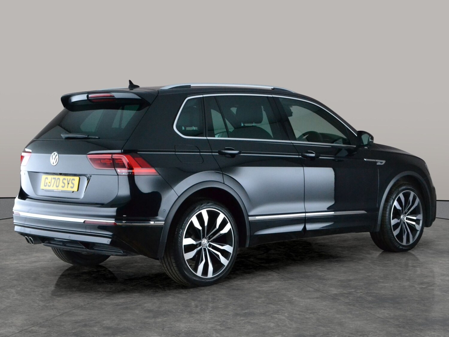 Used Volkswagen Tiguan 2020 for sale - 77756086: Photo 11