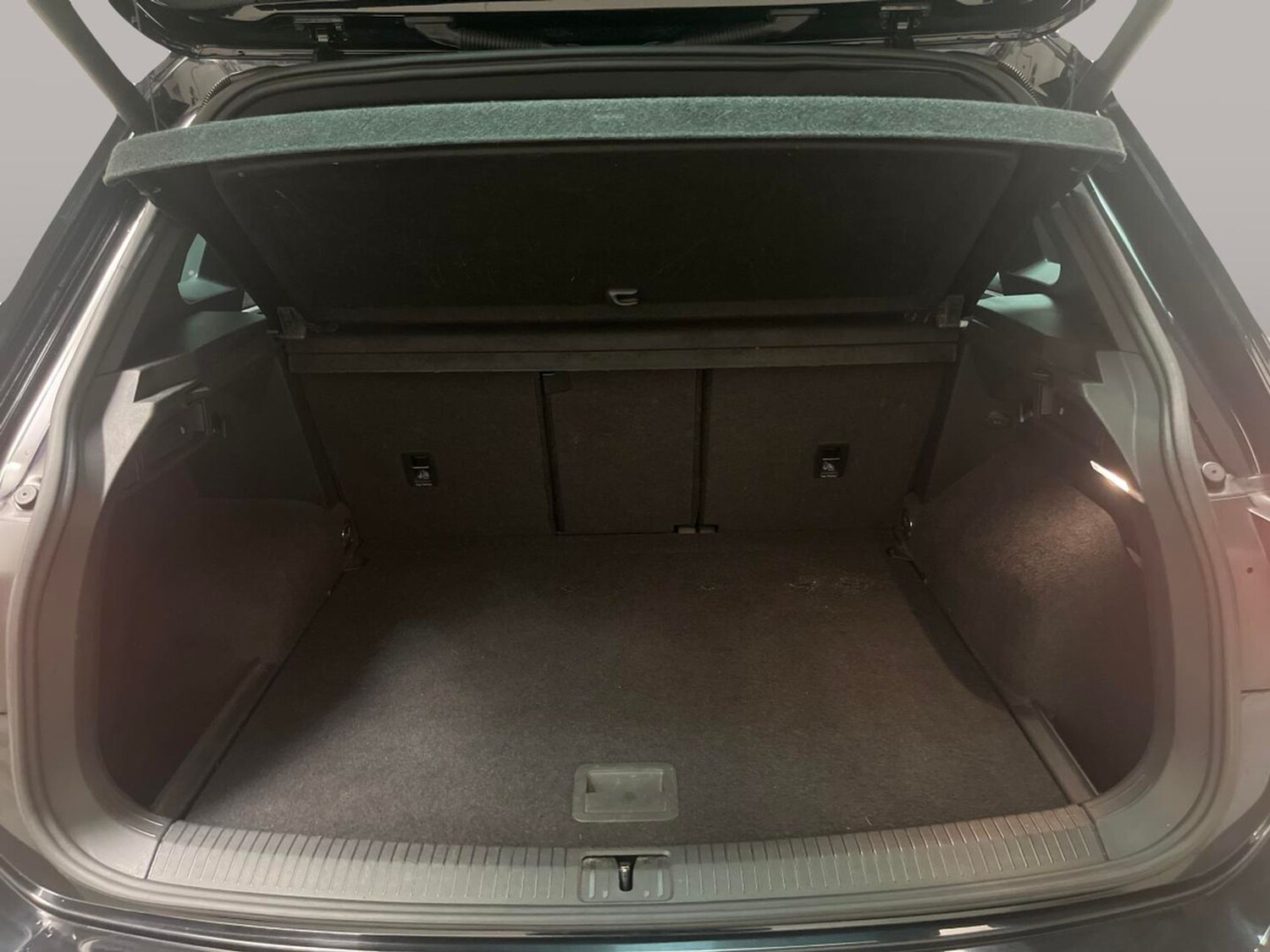 Used Volkswagen Tiguan 2020 for sale - 77756086: Photo 32