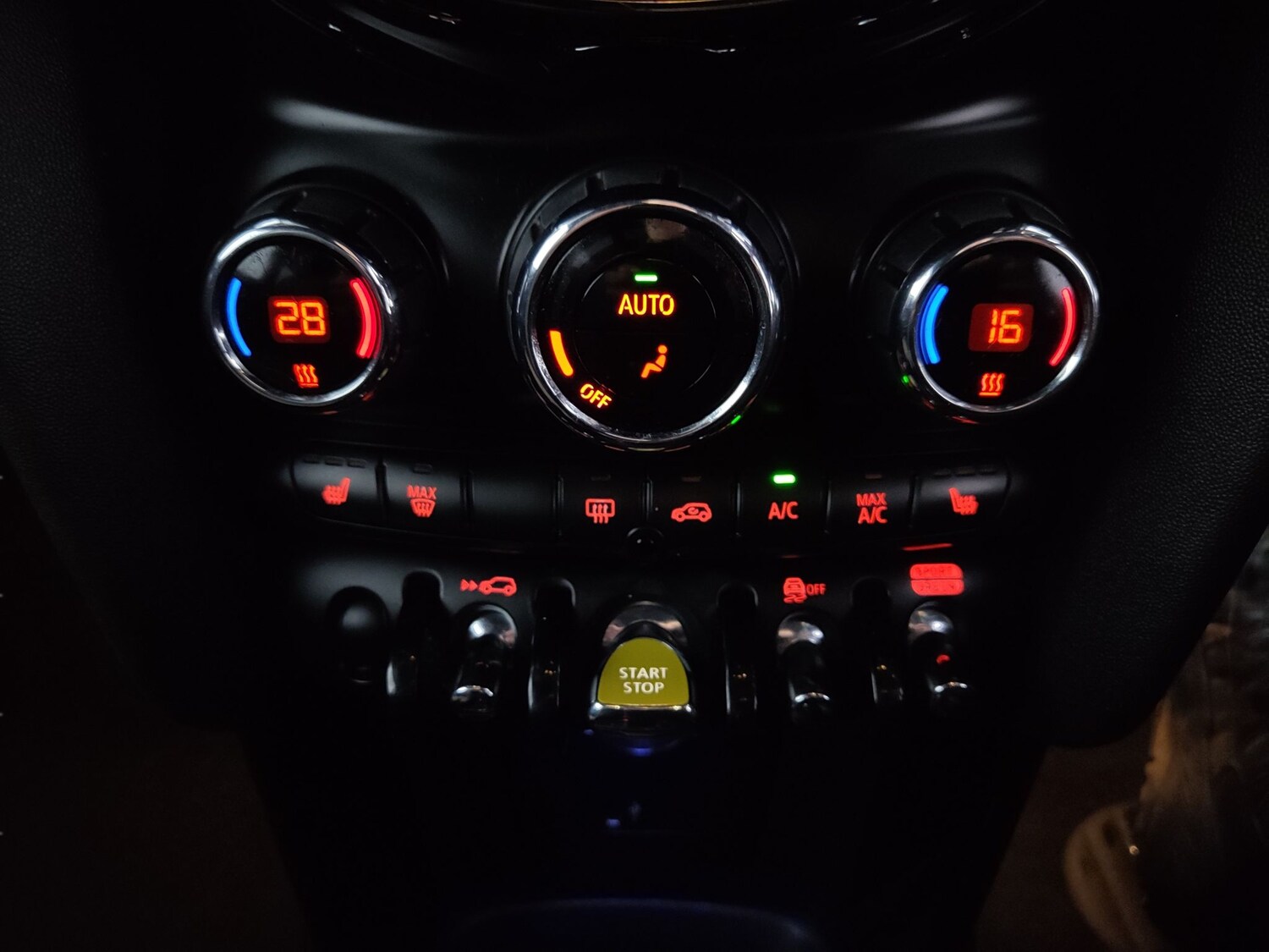 Used MINI Hatch 2022 for sale - 78012404: Photo 19