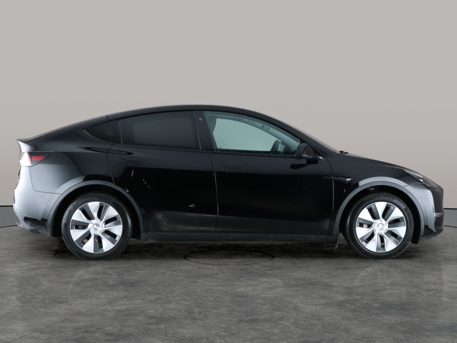 Used Tesla Model Y 2022 for sale - 76725380: Photo 9