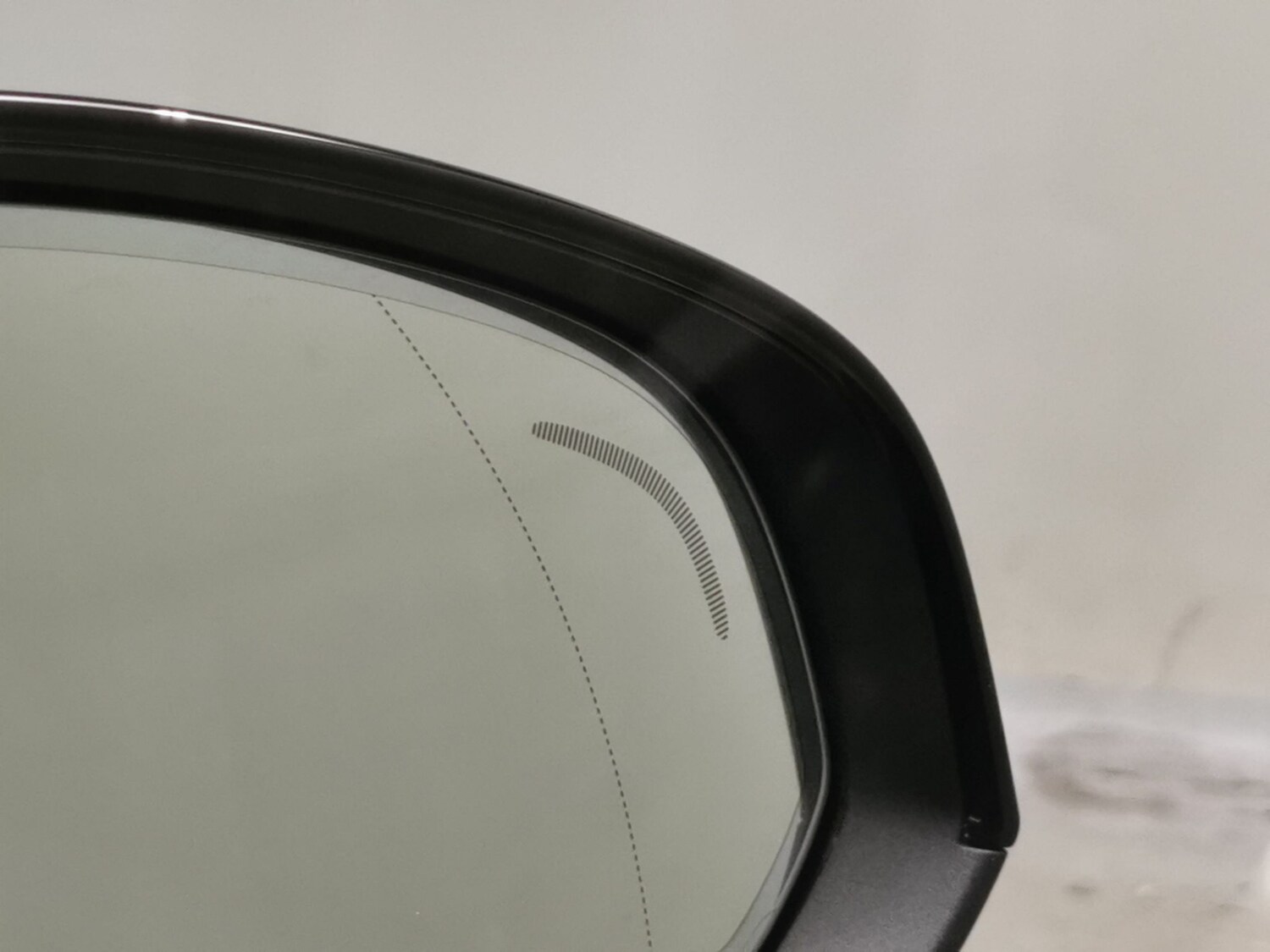 Used Volvo XC40 2023 for sale - 78142108: Photo 15