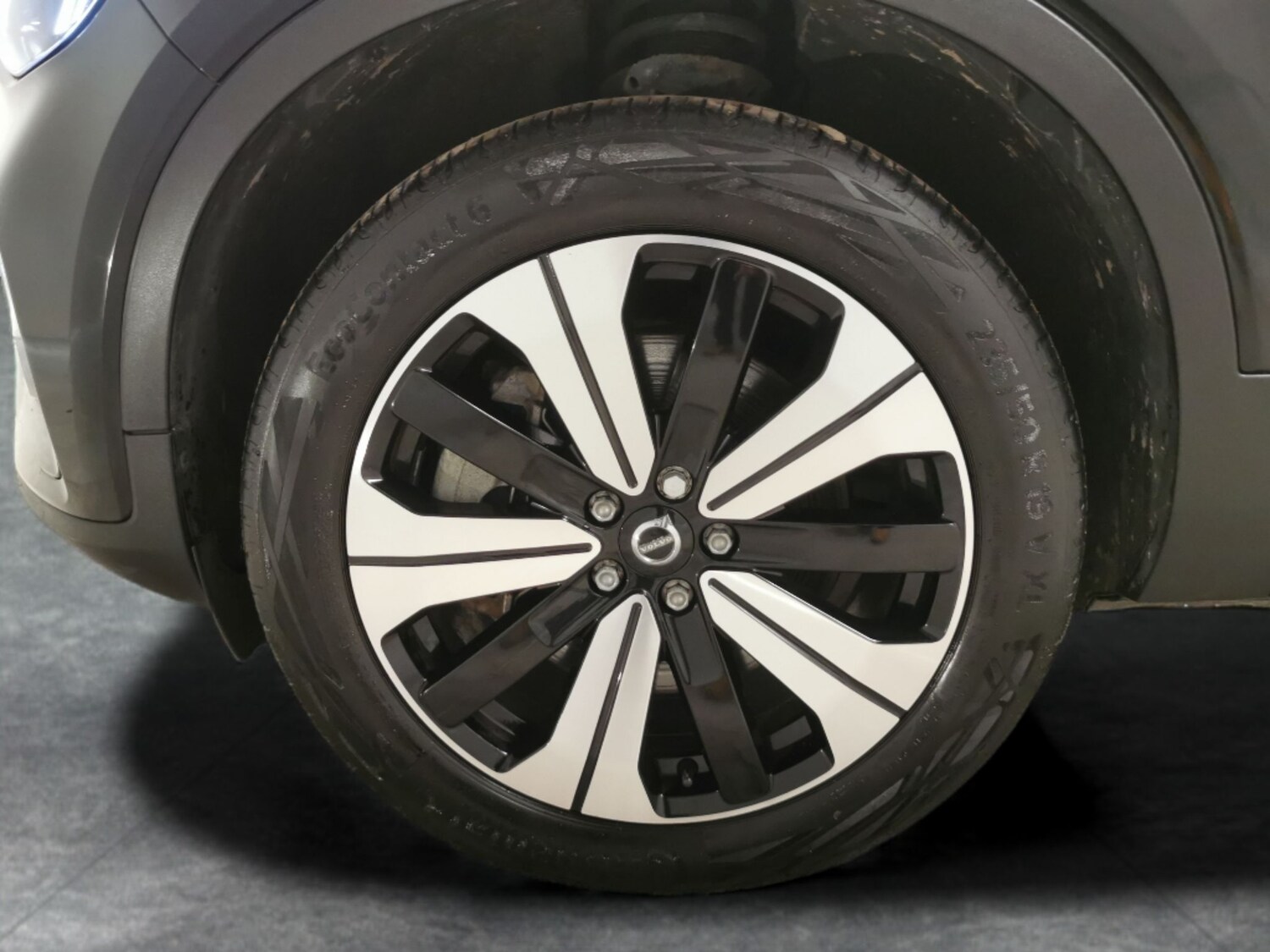 Used Volvo XC40 2023 for sale - 78142108: Photo 26