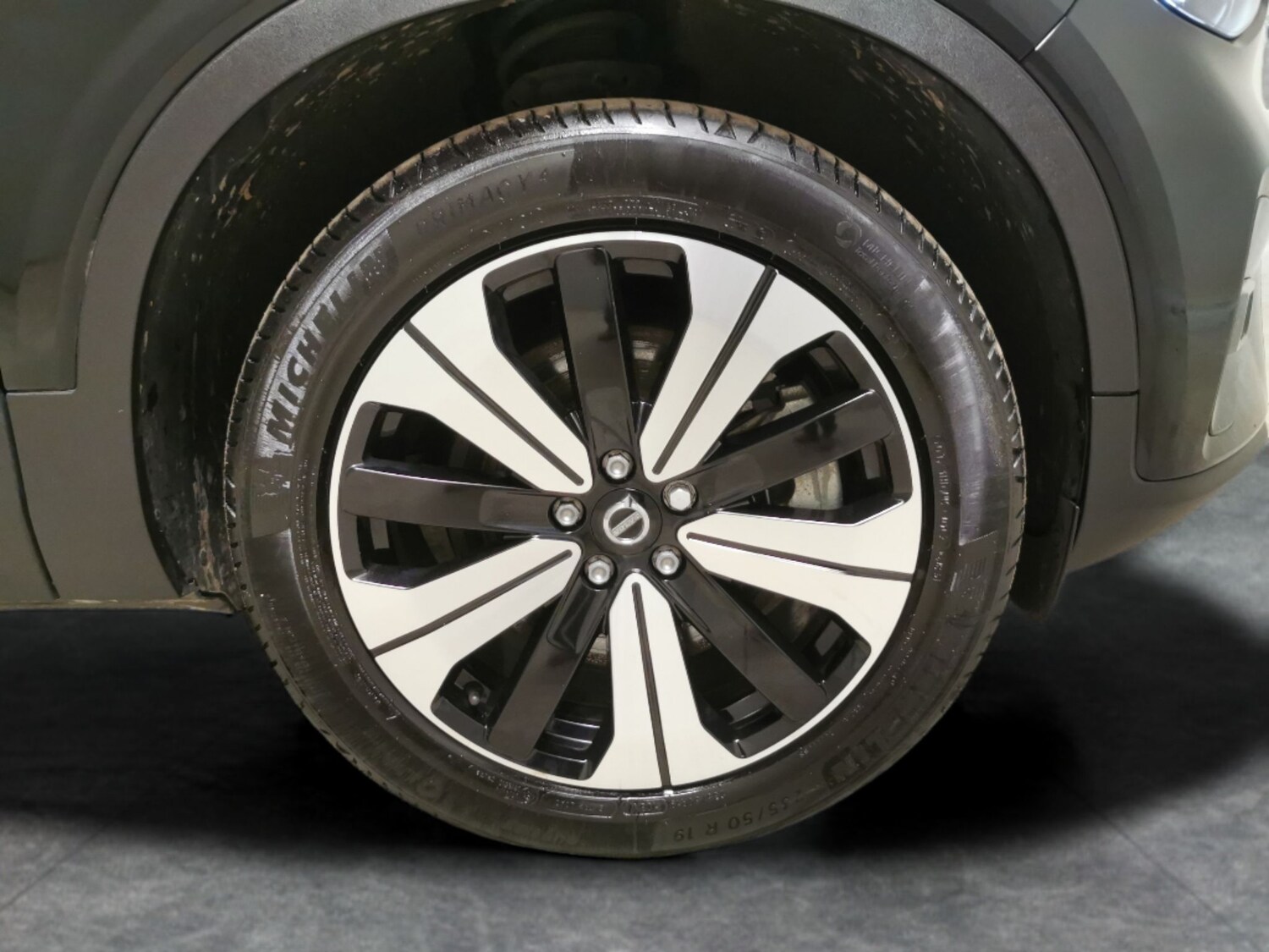 Used Volvo XC40 2023 for sale - 78142108: Photo 27