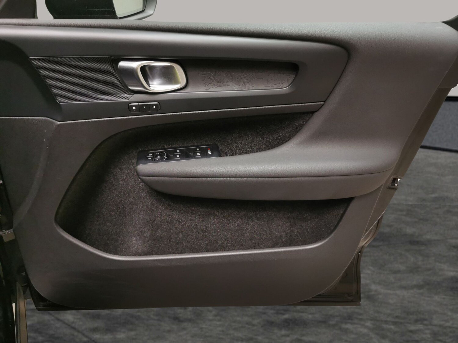 Used Volvo XC40 2023 for sale - 78142108: Photo 33