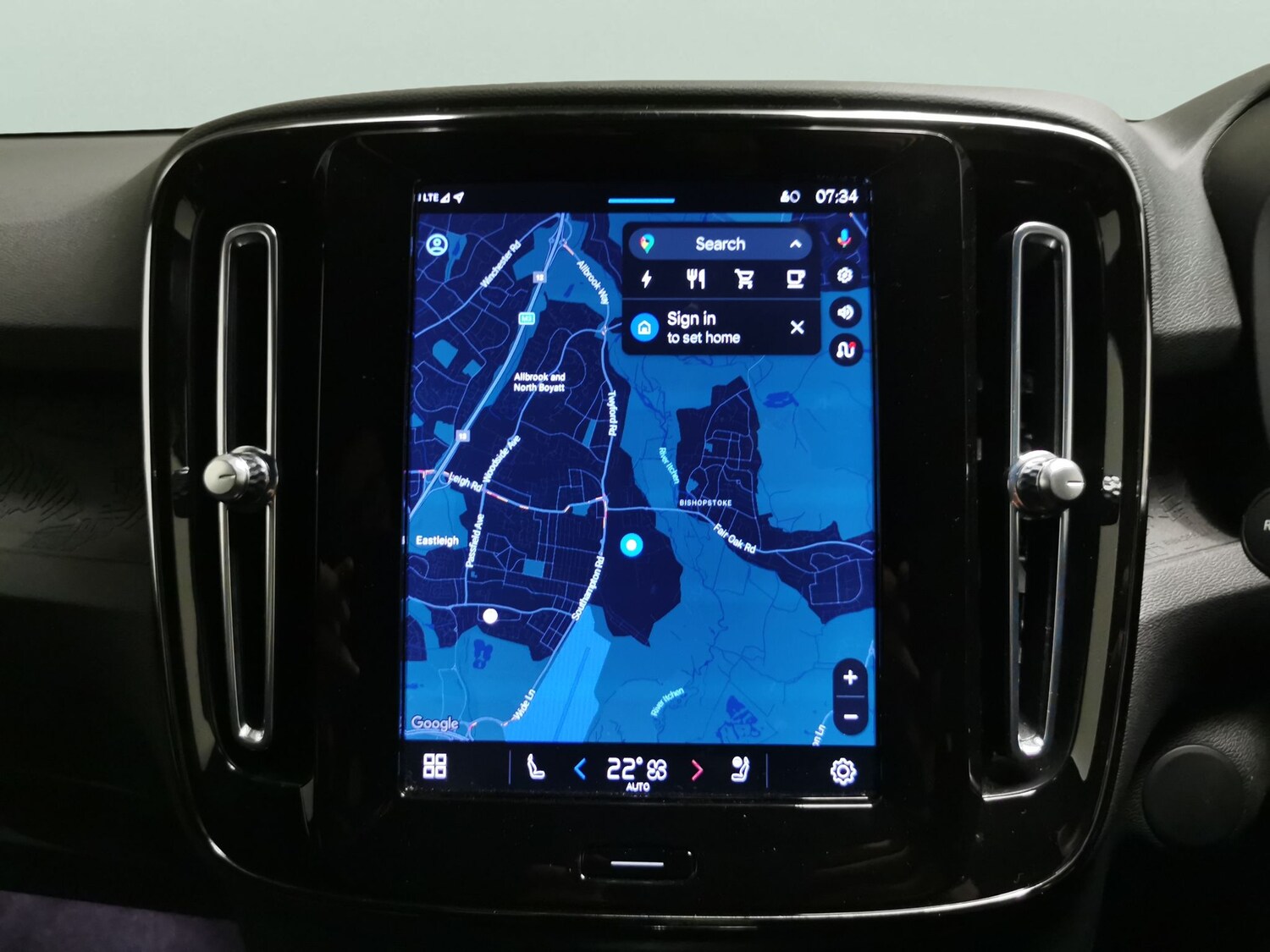 Used Volvo XC40 2023 for sale - 78142108: Photo 6