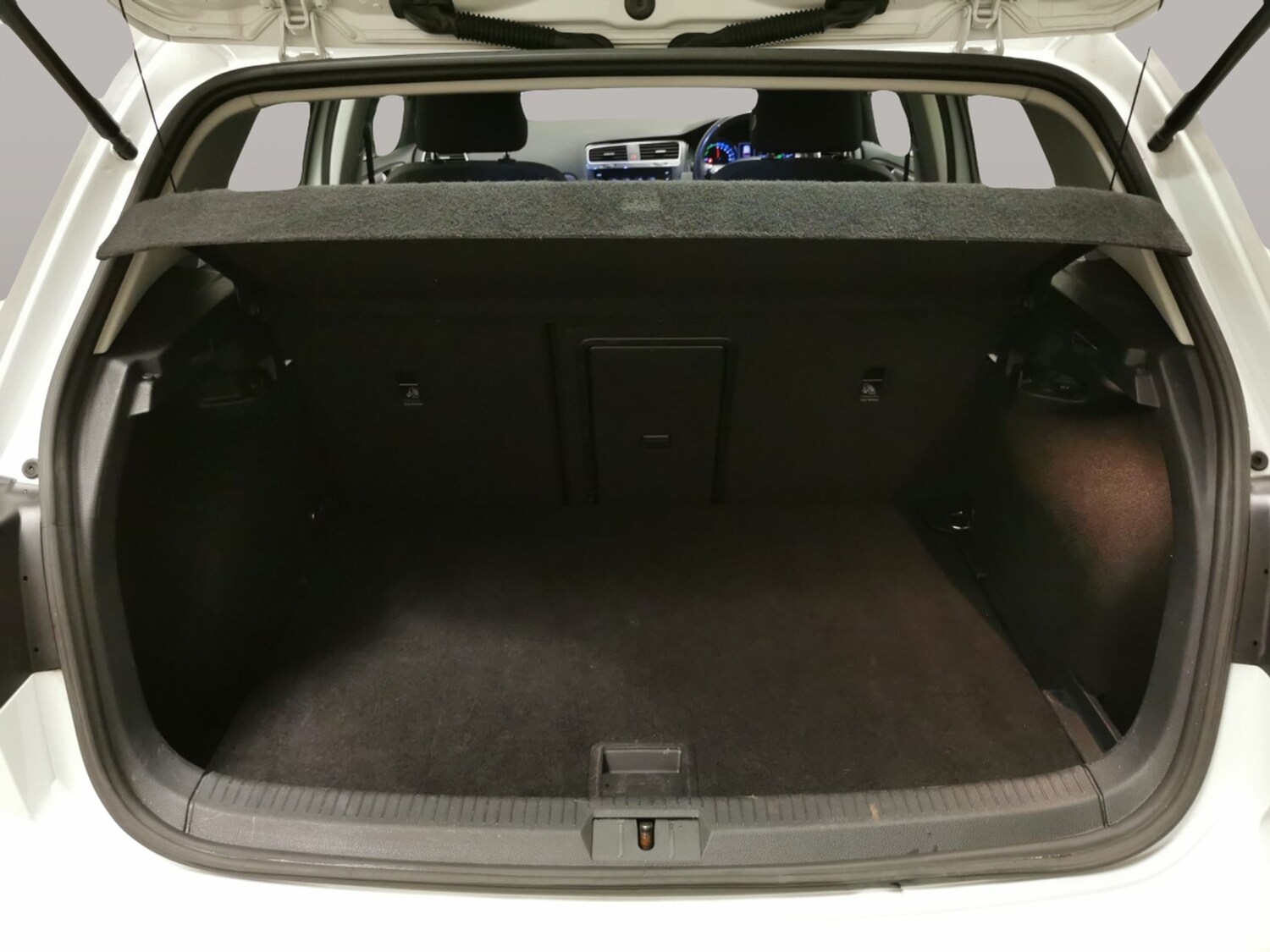 Used Volkswagen Golf 2019 for sale - 77763213: Photo 30