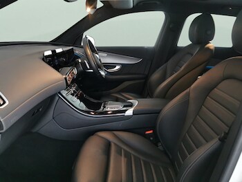 Used Mercedes-Benz EQC 2022 for sale - 77255632: Photo