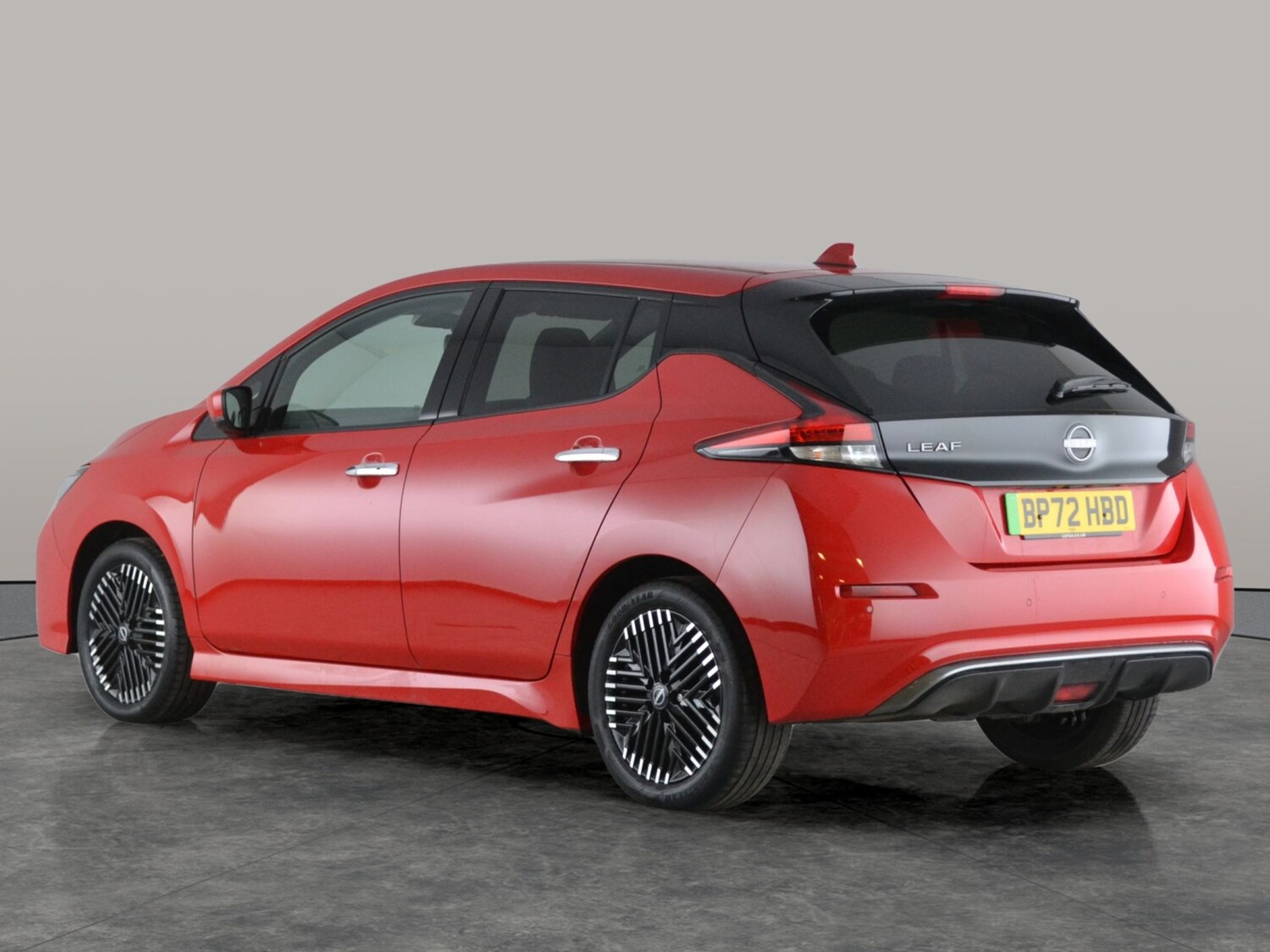 Used Nissan Leaf 2023 for sale - 77378909: Photo 11