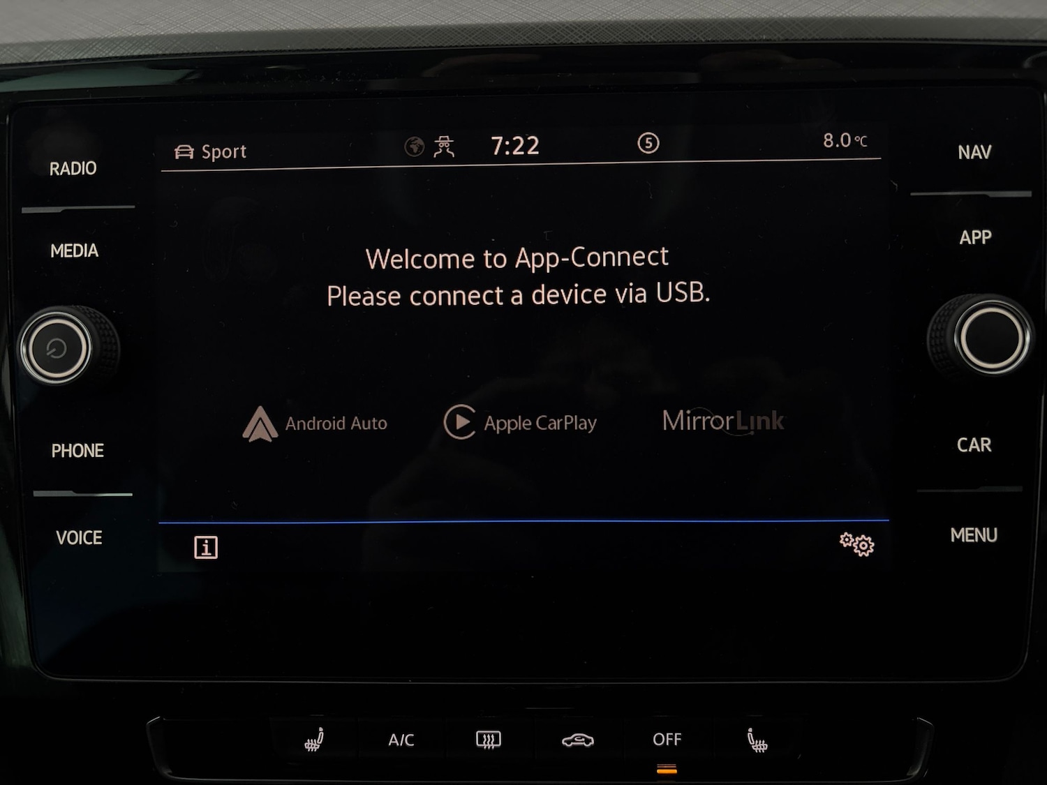 Used Volkswagen Passat 2022 for sale - 77046070: Photo 21