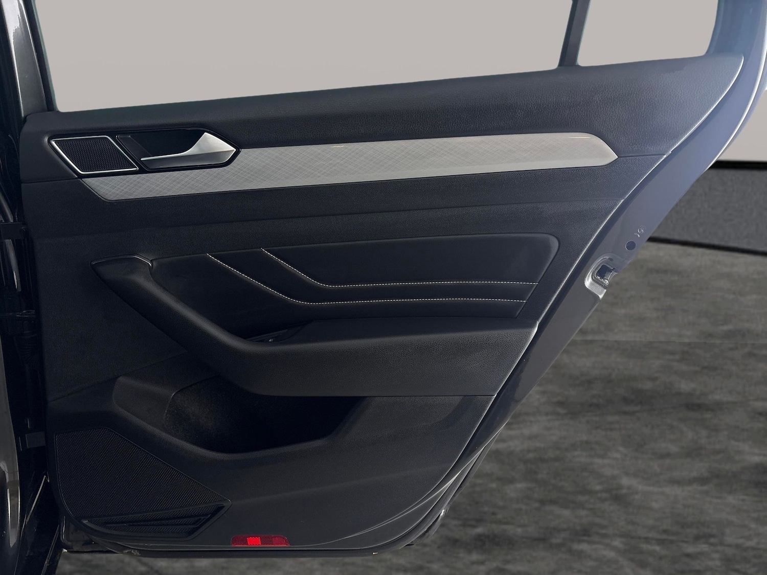 Used Volkswagen Passat 2022 for sale - 77046070: Photo 30