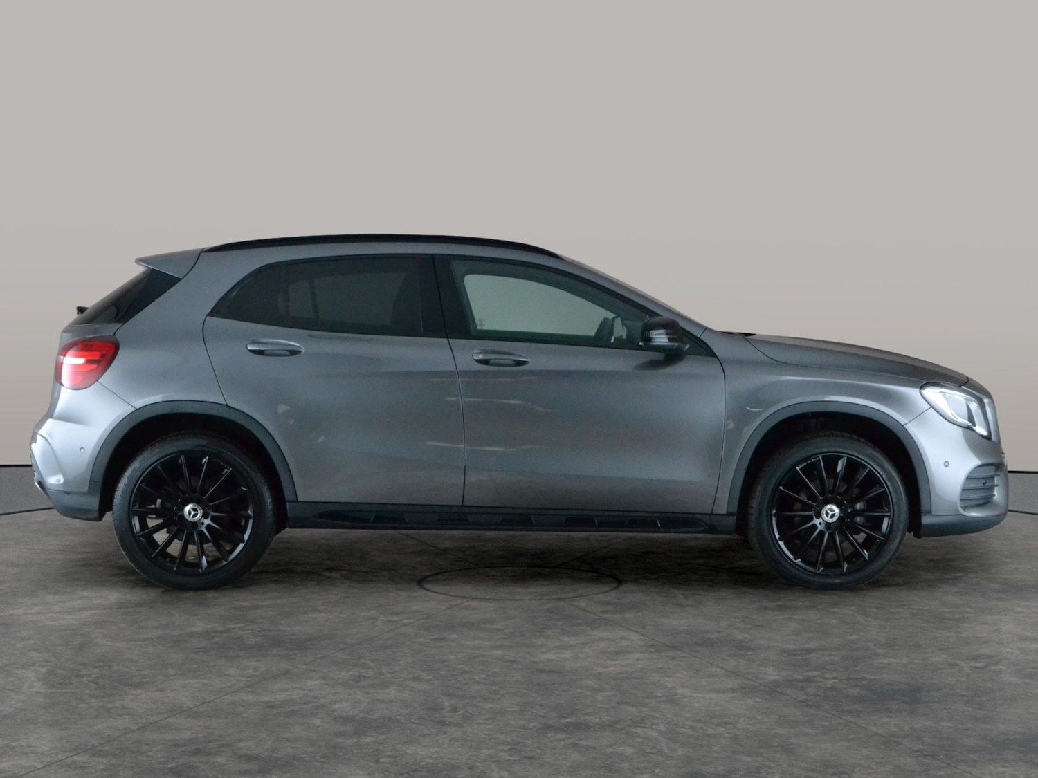 Used Mercedes-Benz GLA 2019 for sale - 77688773: Photo 10