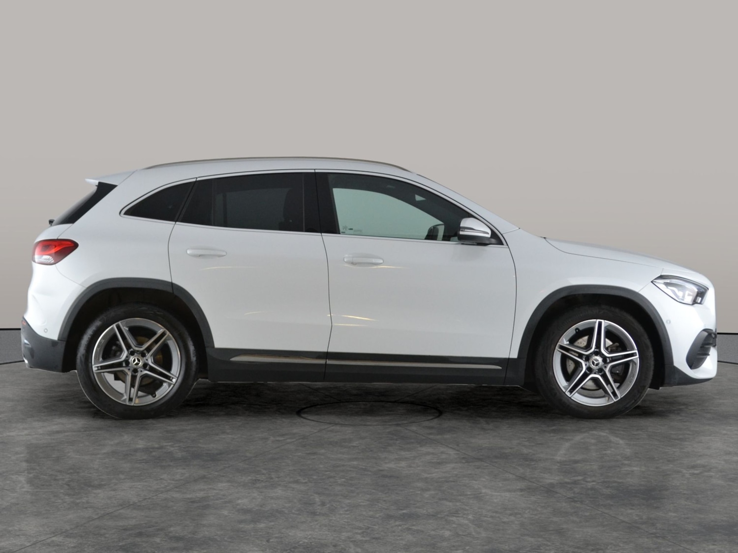 Used Mercedes-Benz GLA 2021 for sale - 76580568: Photo 11