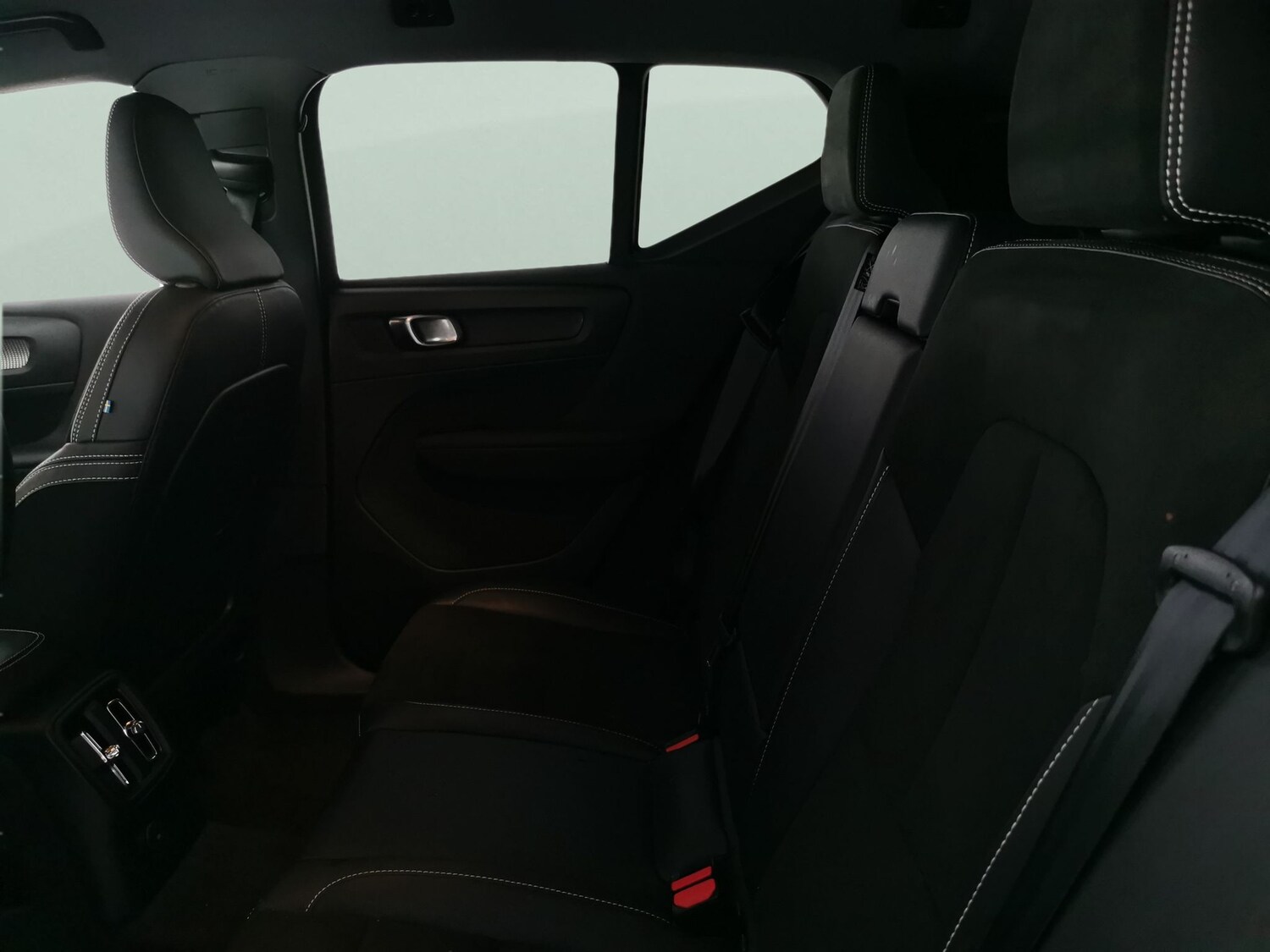 Used Volvo XC40 2021 for sale - 77634870: Photo 25