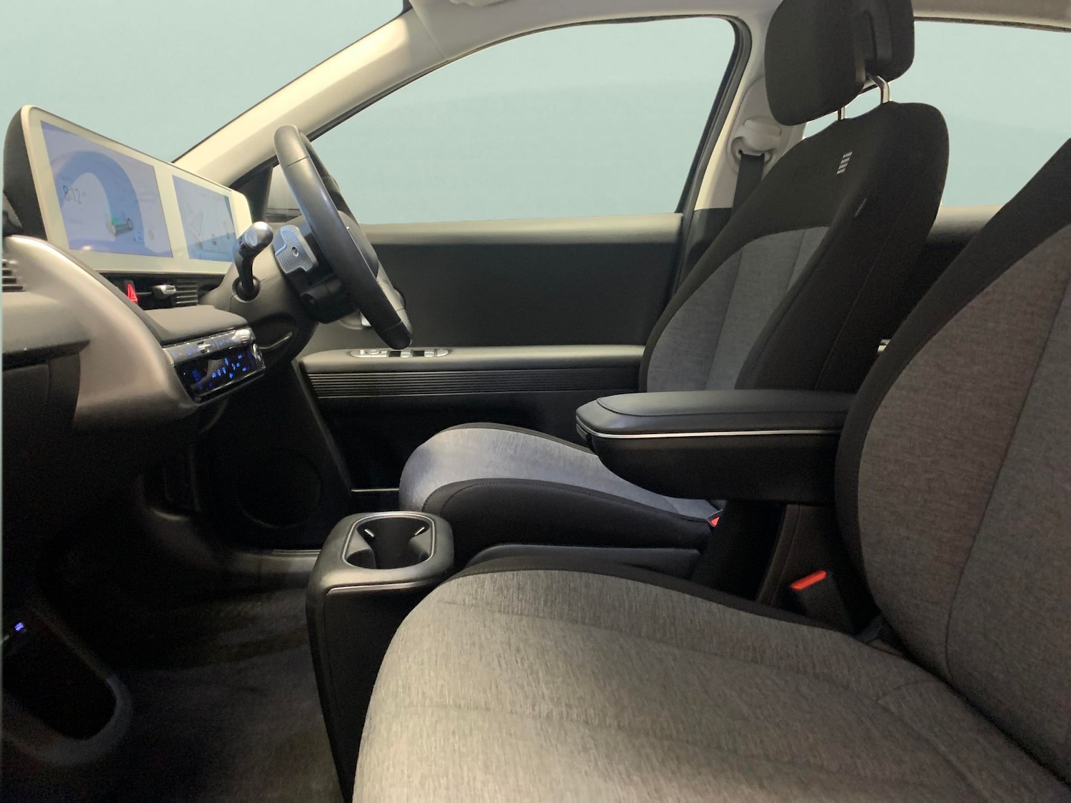 Used Hyundai IONIQ 5 2024 for sale - 77545583: Photo 4