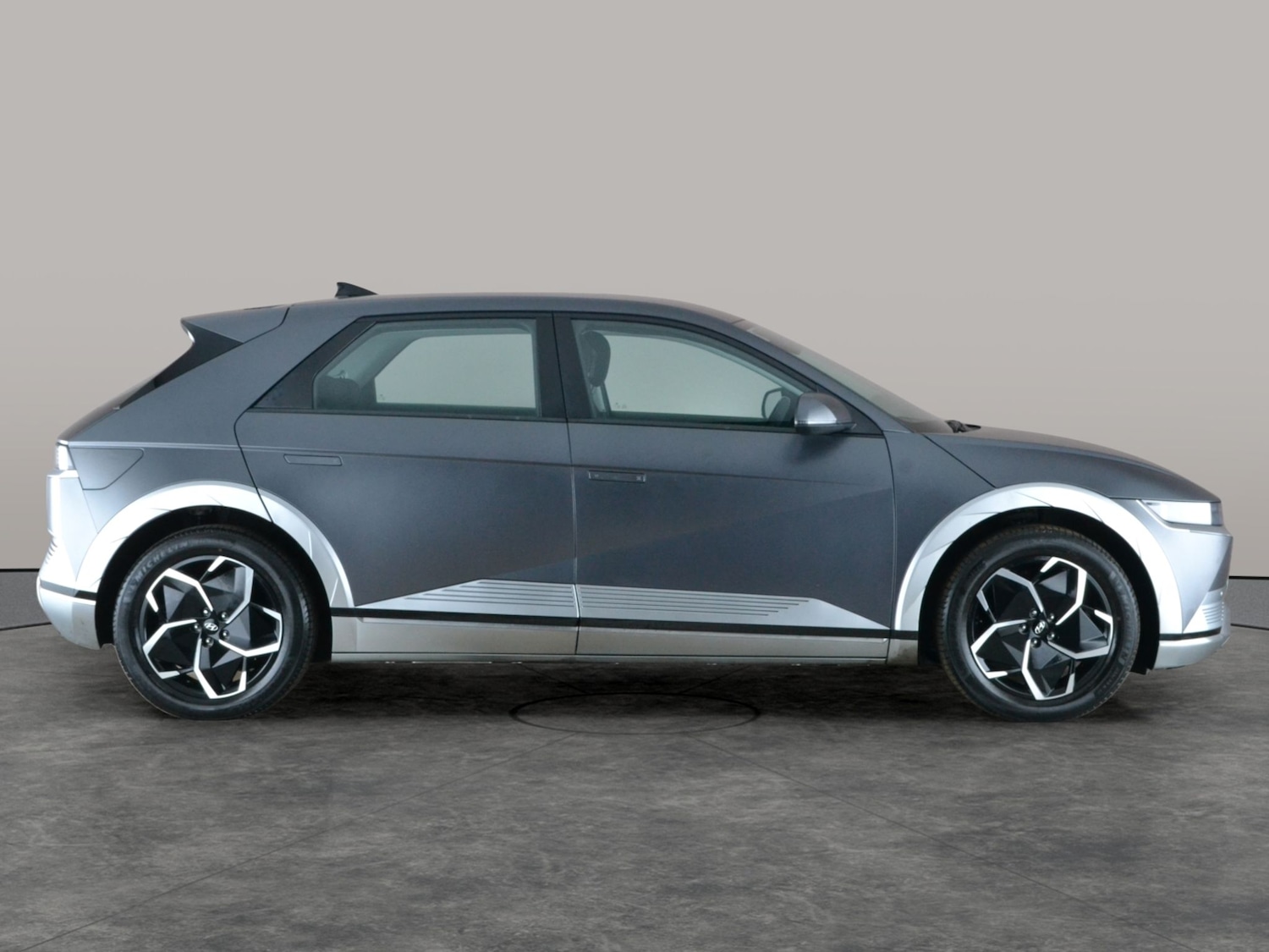 Used Hyundai IONIQ 5 2024 for sale - 77545583: Photo 8