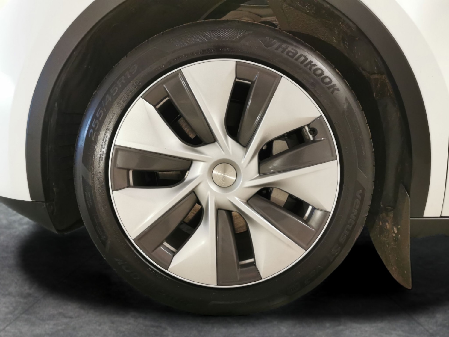 Used Tesla Model Y 2024 for sale - 78023024: Photo 23